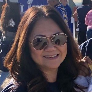 Meet your Posher, Joy